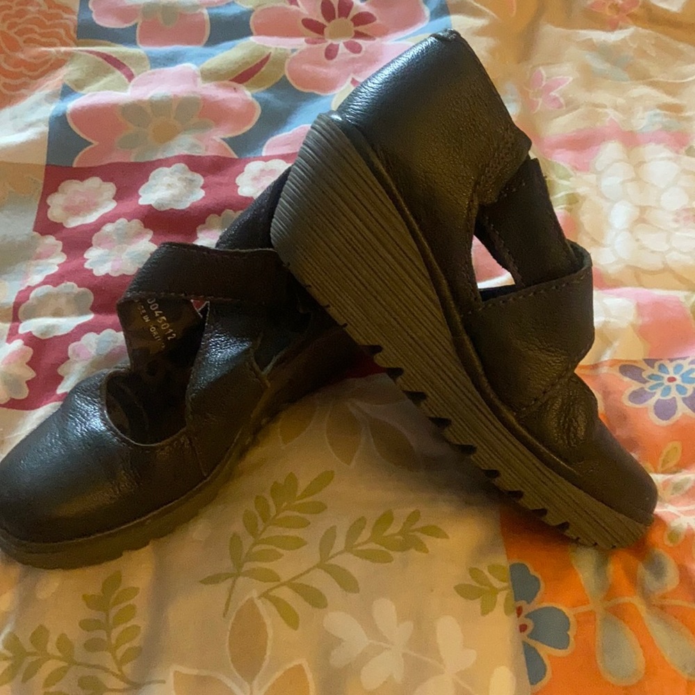Fly London wedge shoes size 39.